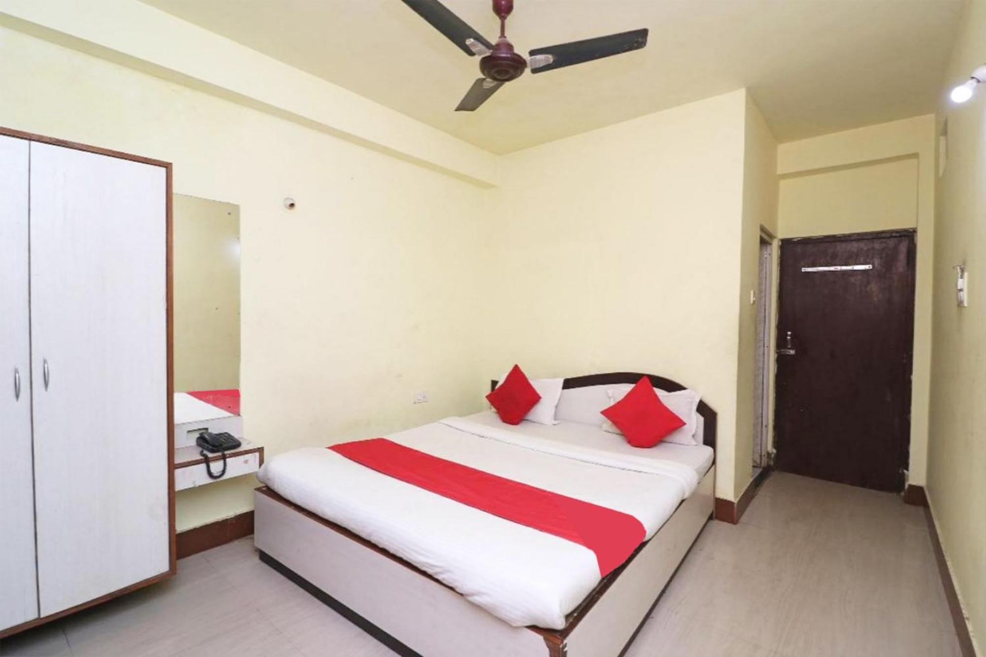 Hotel Shree Bhumi Puri - Near Sea Beach-Excellent Customer Choice-Best Seller By Morservices מראה חיצוני תמונה